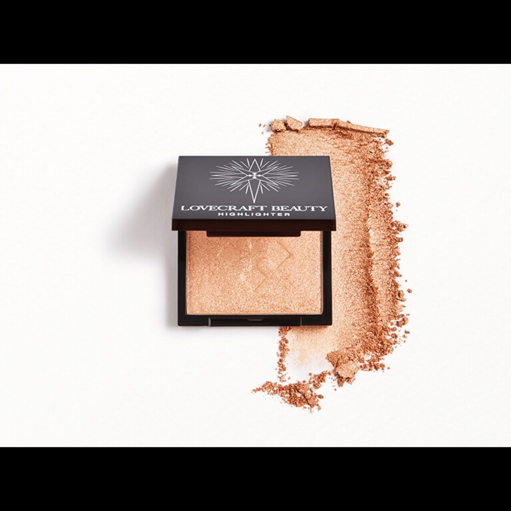LOVE+CRAFT+BEAUTY
Highlighter in Borealis